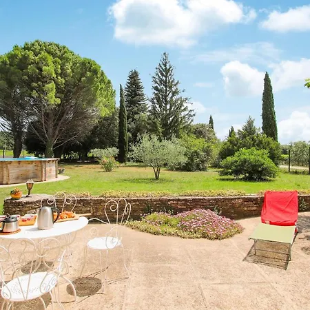 Lovely In With Wifi Holiday home *